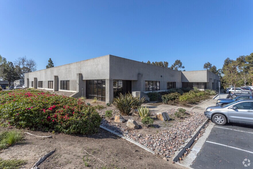 Primary Photo Of 9085 Aero Dr, San Diego Light Manufacturing For Lease