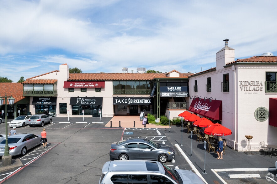 More Photos Of 6040 Camp Bowie Blvd, Fort Worth Unknown For Lease