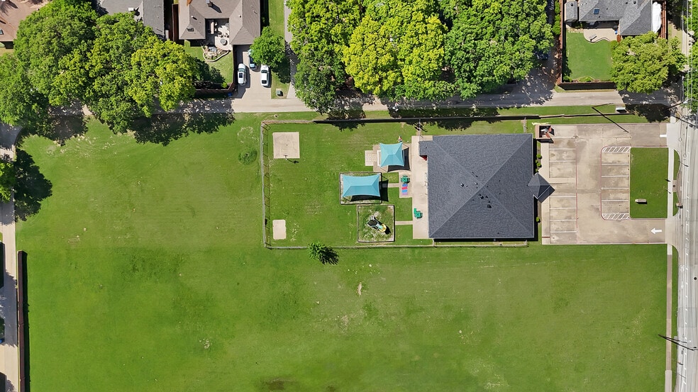 More Photos Of 130 S Moore Rd, Coppell Daycare Center For Sale