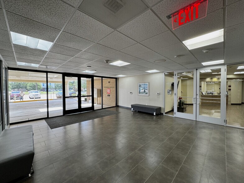 More Photos Of 21660 Kingsland Blvd, Katy Medical For Sale