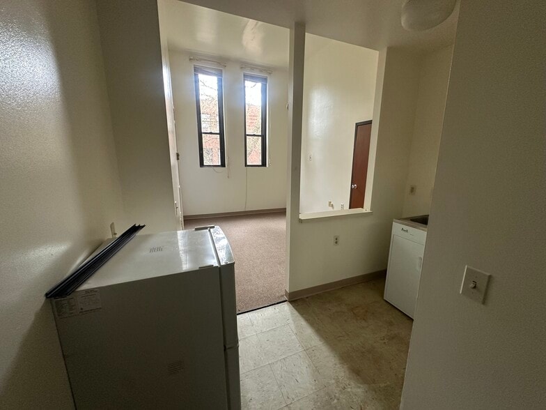 More Photos Of 215 Lelia St, Pittsburgh Apartments For Sale