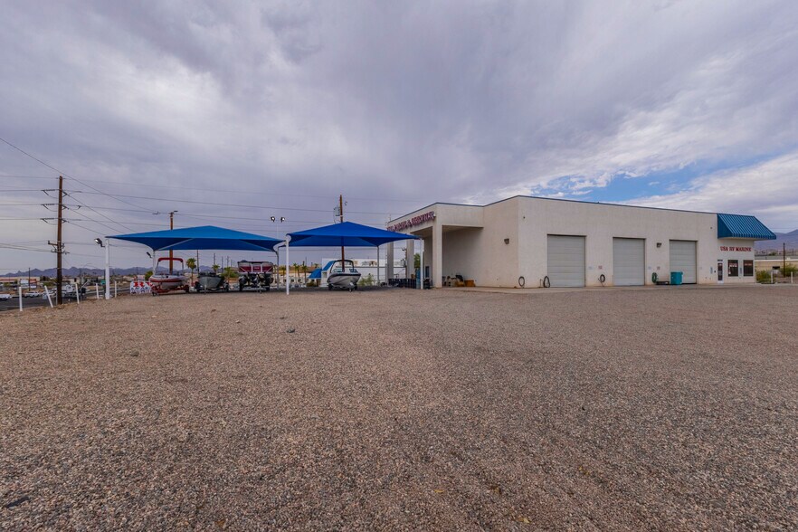 More Photos Of 921 Lake Havasu Ave N, Lake Havasu City Warehouse For Sale