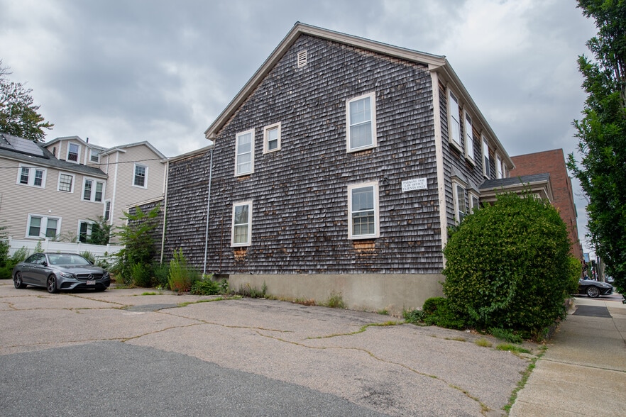 More Photos Of 13 S 6th St, New Bedford Office For Sale