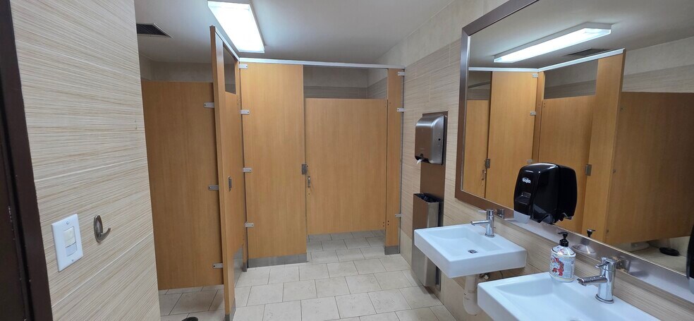 More Photos Of 3229 E Spring St, Long Beach Office For Lease