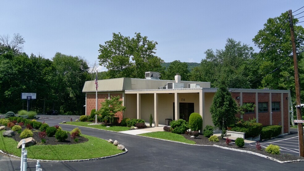 Primary Photo Of 156 Ramapo Valley Rd, Mahwah Medical For Lease