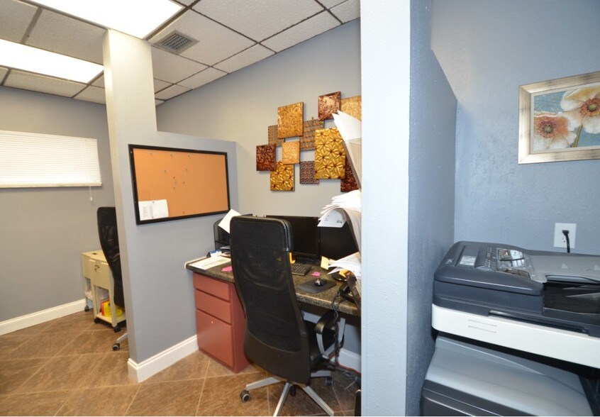 More Photos Of 1600 E Amelia St, Orlando Medical For Lease