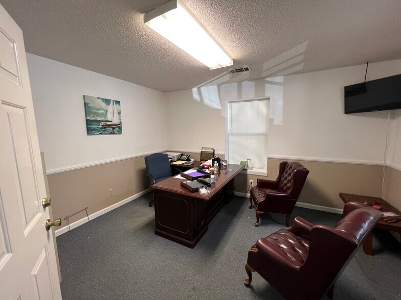 More Photos Of 1014 Hwy 293, Cartersville Land For Sale