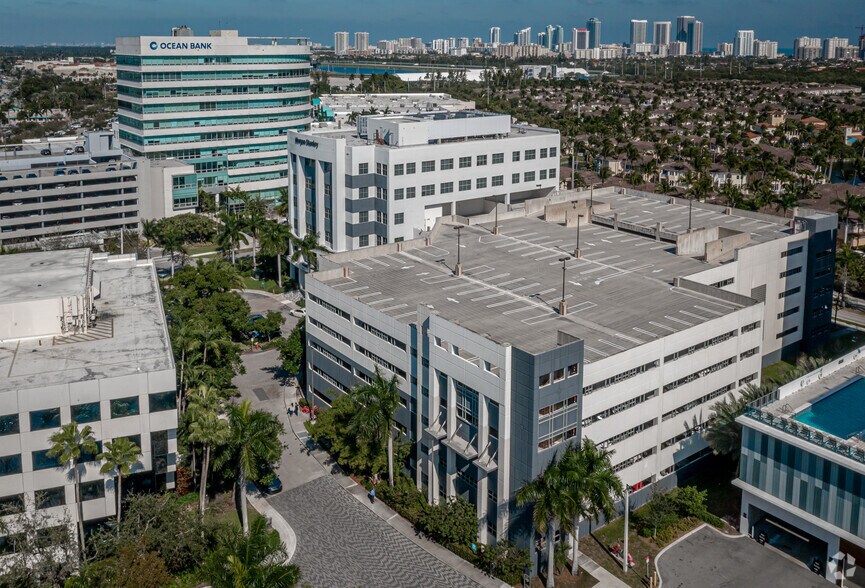 More Photos Of 20801-20807 Biscayne Blvd, Aventura Unknown For Lease