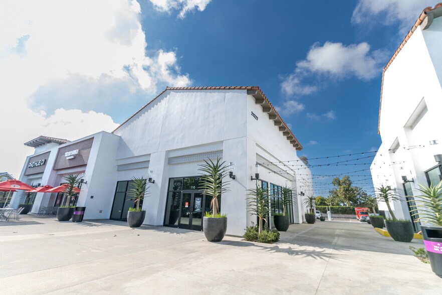 More Photos Of 21201-21327 Hawthorne Blvd, Torrance Unknown For Lease