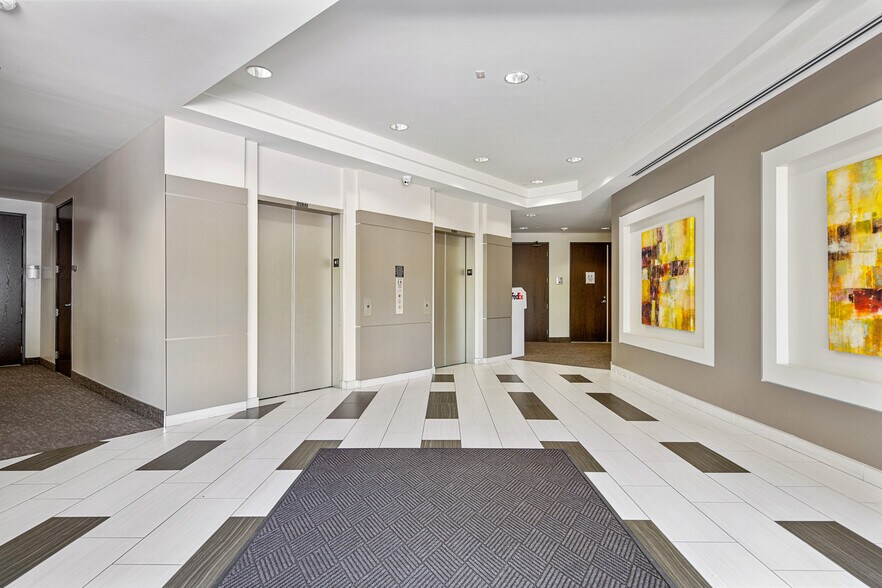 More Photos Of 5000 N Parkway Calabasas, Calabasas Unknown For Lease