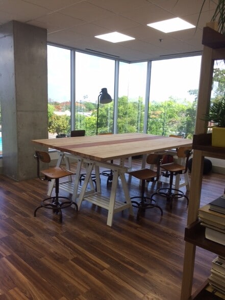 More Photos Of 2828 Coral Way, Miami Office For Lease