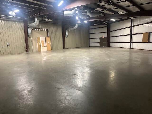 More Photos Of 20 Bellows Rd, Raynham Warehouse For Lease