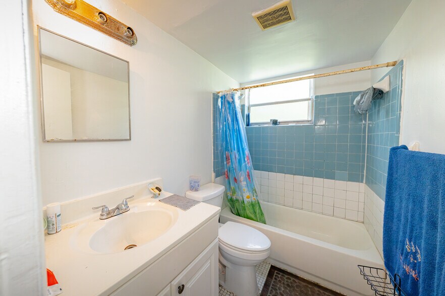 More Photos Of 7523 NW 44th Court, Coral Springs Apartments For Sale