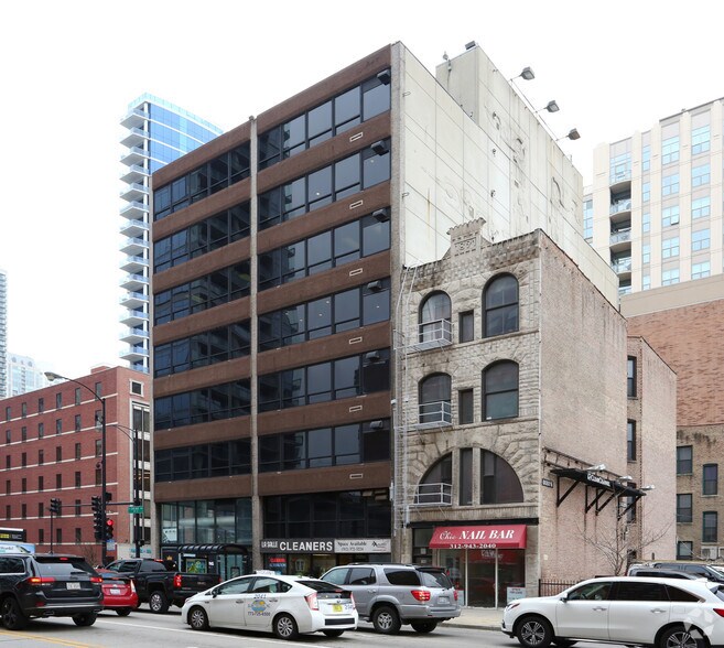More Photos Of 770 N LaSalle St, Chicago Office For Lease
