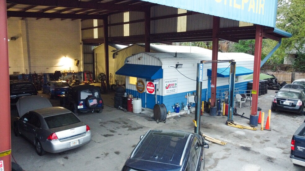 More Photos Of 3639 S Manhattan Ave, Tampa Auto Repair For Sale