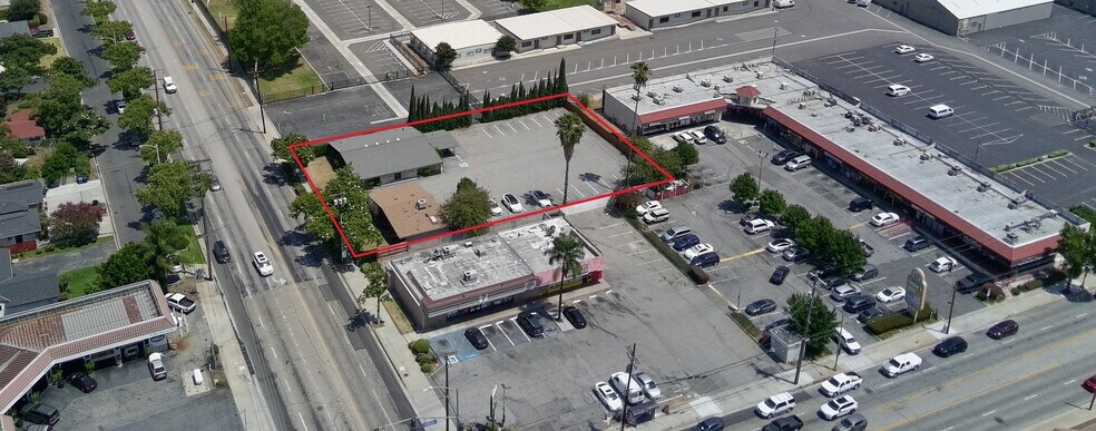 More Photos Of 910-914 E Gladstone St, Azusa Medical For Lease