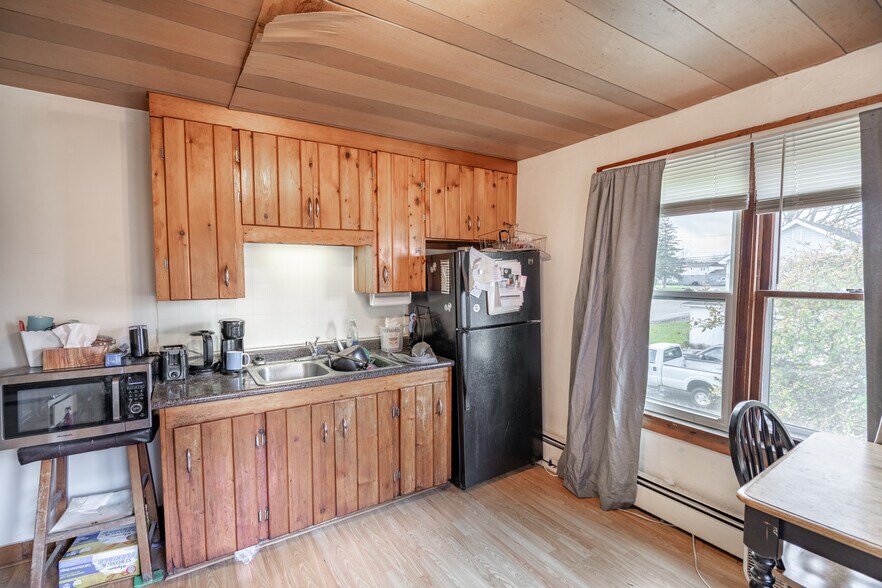 More Photos Of 447-449 NY-31, Bridgeport Apartments For Sale