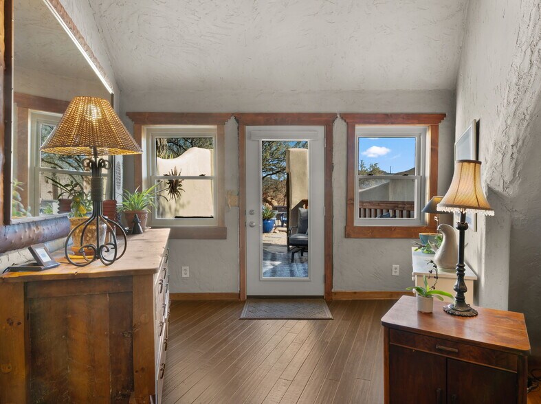 More Photos Of 1935 E Joy Ranch Rd, Phoenix Specialty For Sale