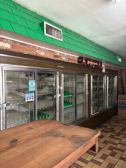 More Photos Of 1201 Magnolia St, Thomasville General Retail For Sale
