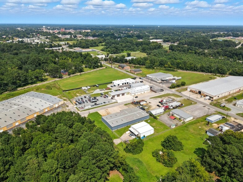 More Photos Of 305 Crump St, Goldsboro Warehouse For Sale