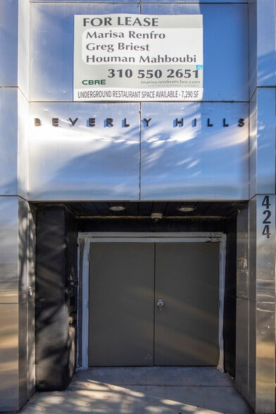 More Photos Of 420-428 N Beverly Dr, Beverly Hills Storefront For Lease