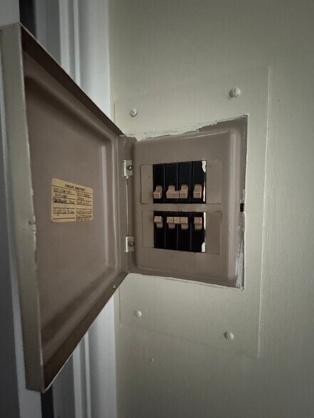 More Photos Of 4326 Hamilton Ave, Cincinnati Apartments For Sale