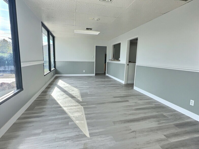 More Photos Of 3521 Mission Ave, Carmichael Medical For Lease