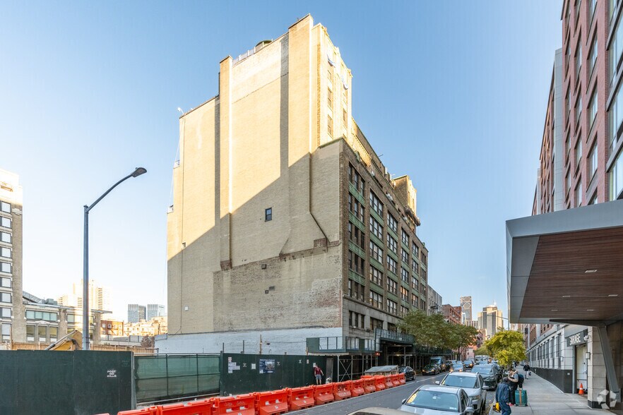 Primary Photo Of 535-547 W 45th St, New York Loft Creative Space For Lease