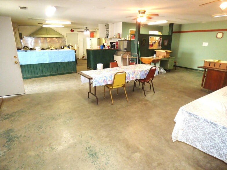 More Photos Of 102 Highway 6, Carbon Restaurant For Sale