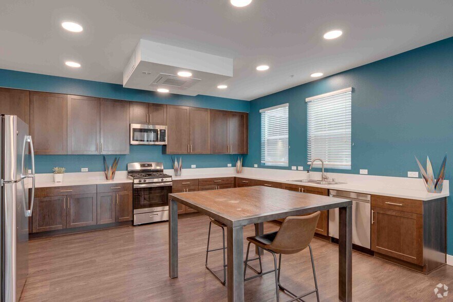 More Photos Of 11114 Darling Rd, Ventura Apartments For Lease