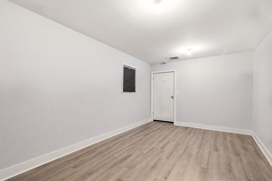 More Photos Of 2611 Route 37 E, Toms River Office For Sale