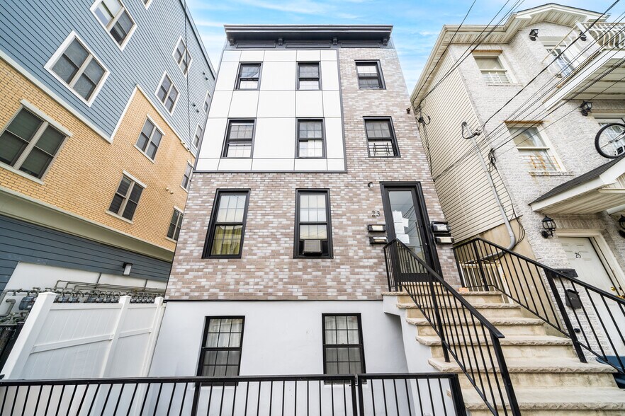 23 Westervelt Pl, Jersey City, NJ 07304 Apartments For Sale