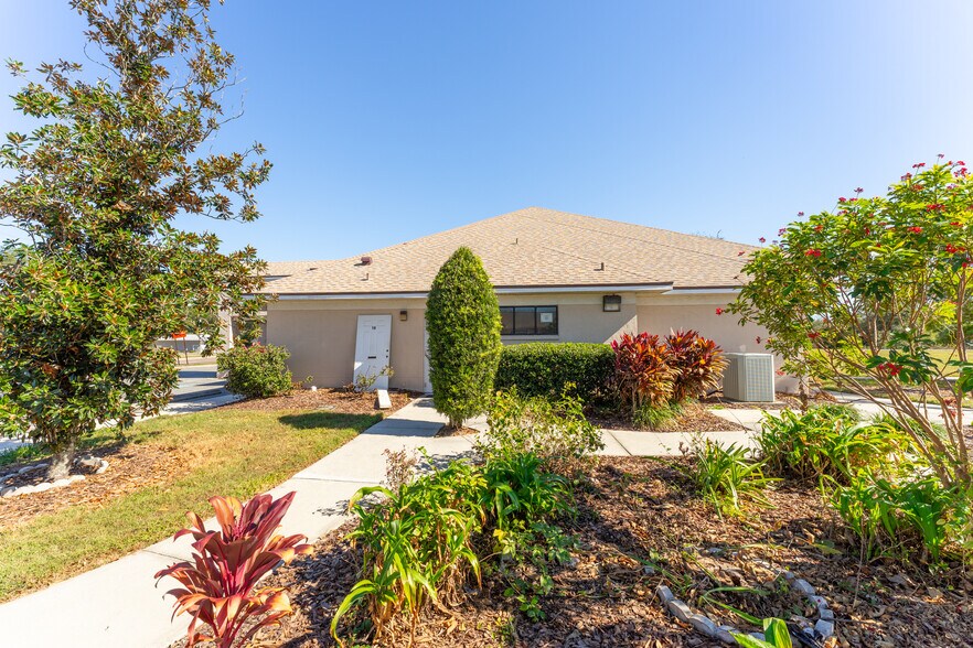 More Photos Of 37104 Clinton Ave, Dade City Office For Lease