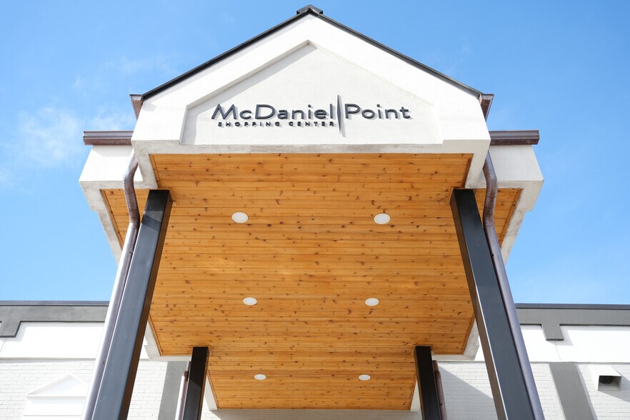 More Photos Of 1990 Augusta St, Greenville Office For Lease