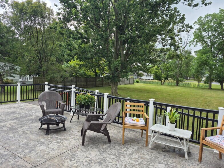More Photos Of 5895 Goodrich Rd, Clarence Center Office For Sale