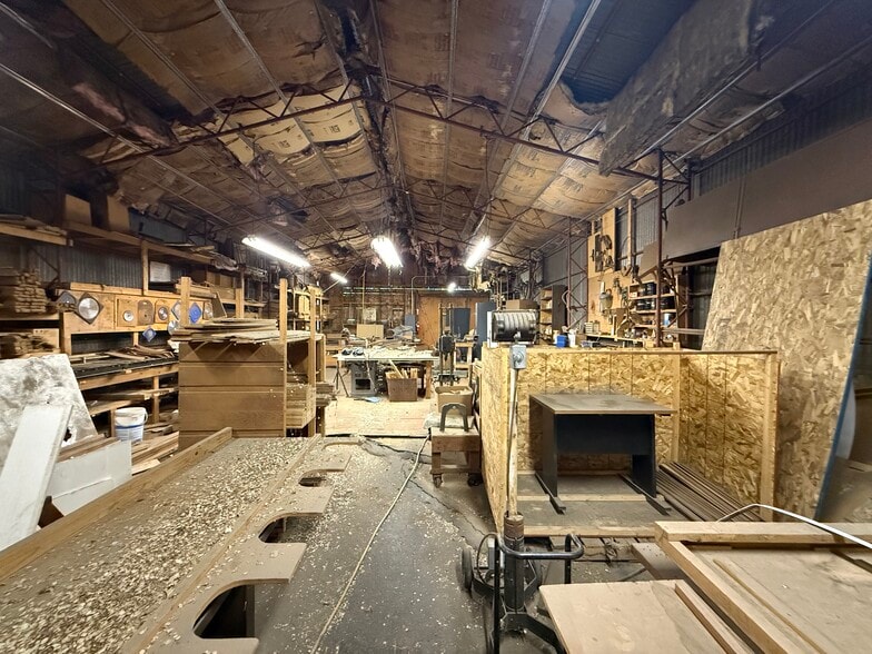 More Photos Of 3000 S 300 W, Salt Lake City Warehouse For Sale