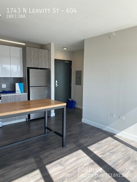More Photos Of 1767 N Milwaukee Ave, Chicago Apartments For Lease