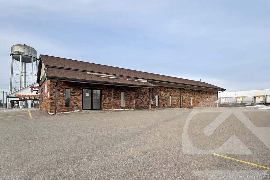 Primary Photo Of 115 S Averill Ave, Flint Serviced Offices For Sale