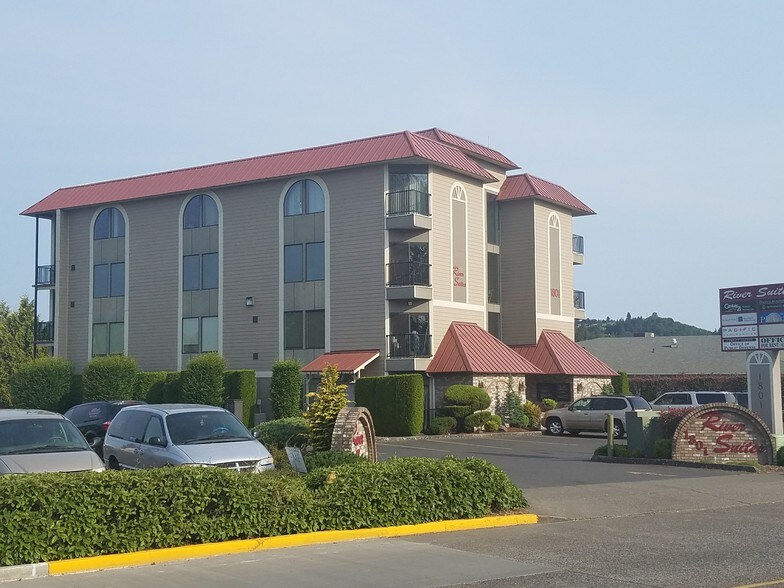 More Photos Of 1801 1st Ave, Longview Medical For Sale