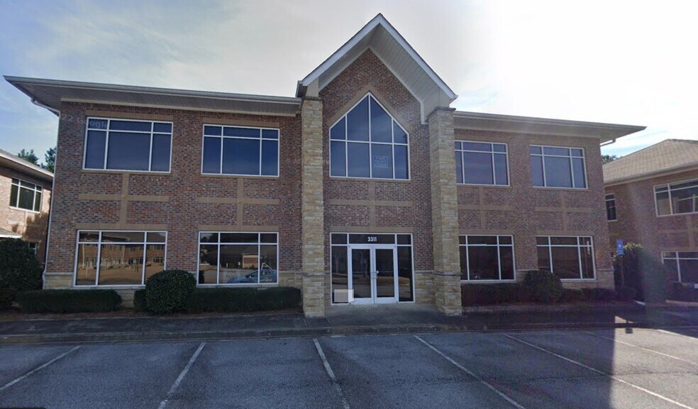 Primary Photo Of 3331 N Berkeley Lake Rd NW, Berkeley Lake Medical For Lease