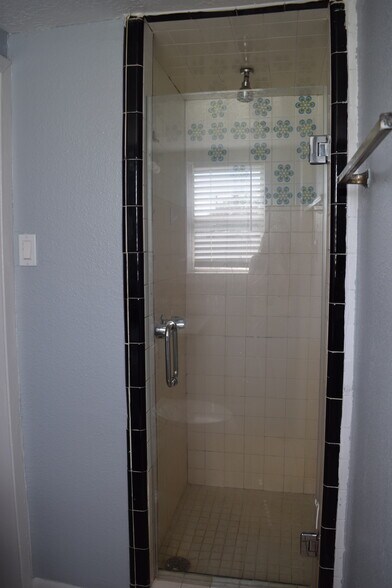 More Photos Of 904 Beverly Ave, Pasadena Apartments For Sale