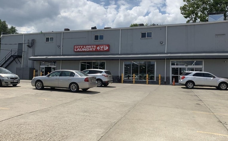 More Photos Of 2612 Gilbert Ave, Cincinnati Light Manufacturing For Lease