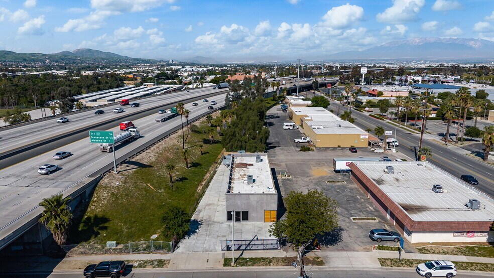 More Photos Of 701 Texas St, Redlands Office For Sale