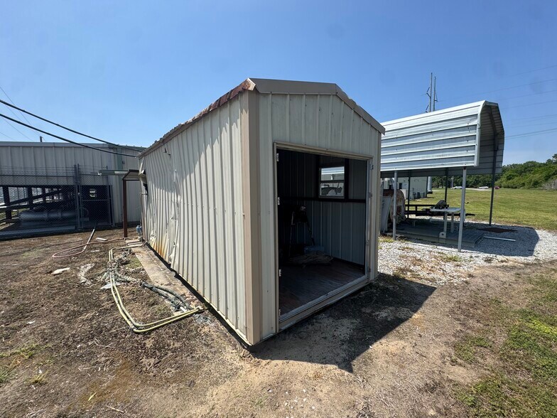 More Photos Of 2831 Highway 311, Schriever Distribution For Sale