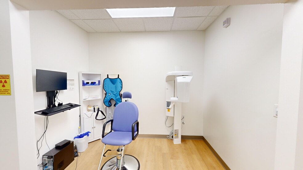 More Photos Of 2241 Fairview Blvd, Fairview Storefront Retail Office For Sale