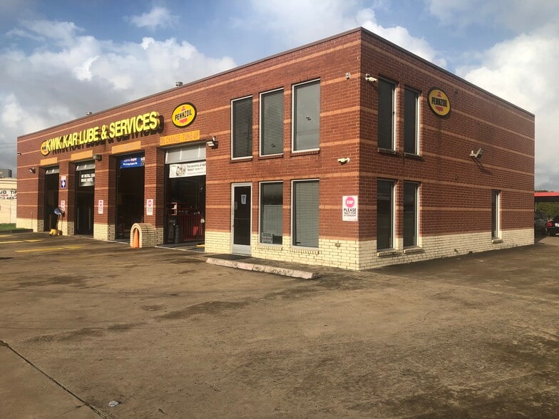 More Photos Of 12250 S Gessner Dr, Houston Auto Repair For Sale