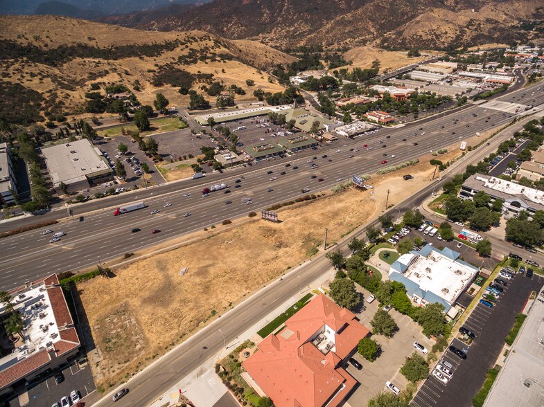More Photos Of 28888-28914 Roadside Dr, Agoura Hills Unknown For Lease