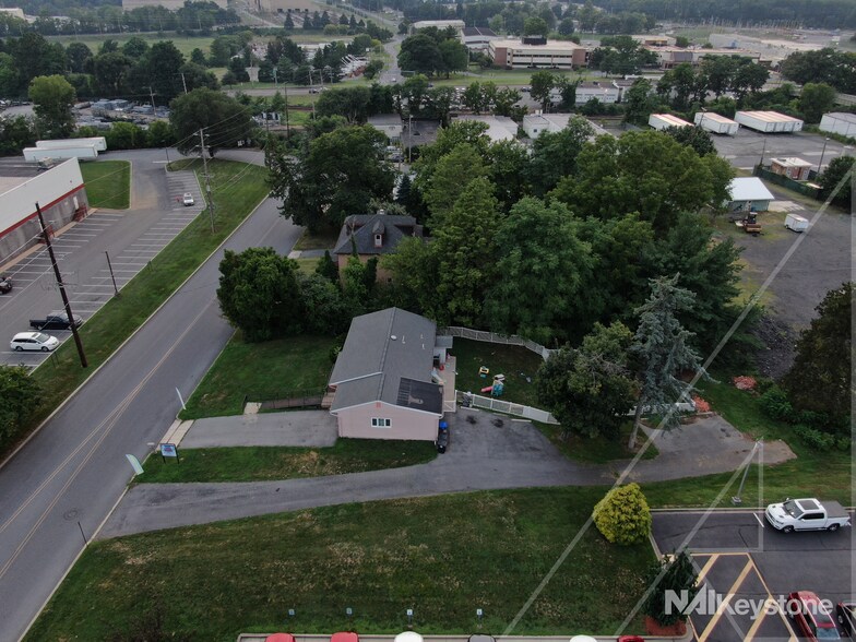 More Photos Of 509A Madison Ave, Reading Daycare Center For Sale
