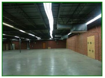 More Photos Of 200 Davis St, Chesterfield Manufacturing For Lease