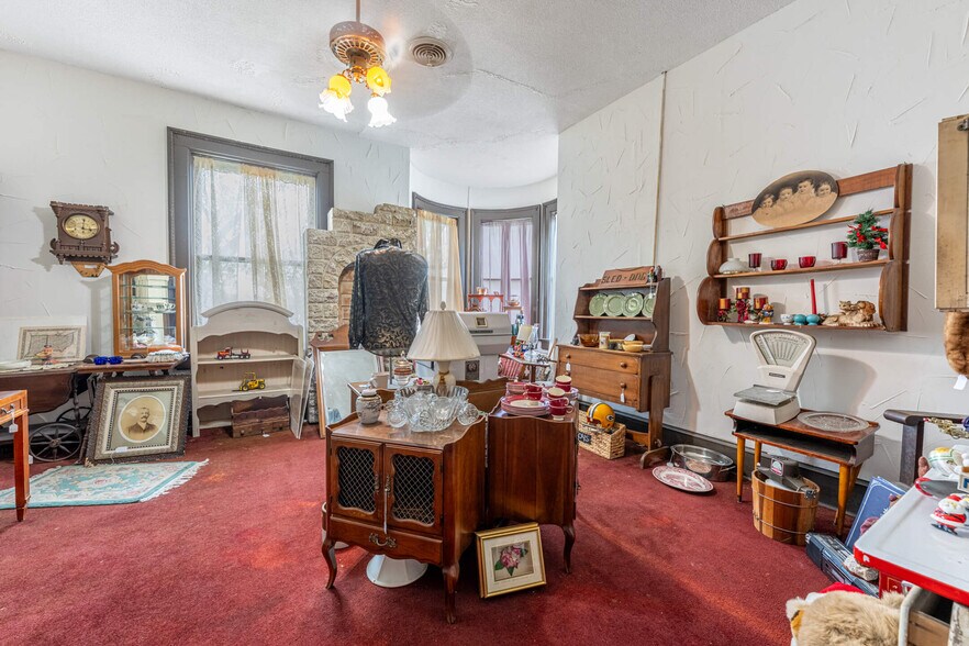 More Photos Of 518 Jackson St, Saint Marys Loft Creative Space For Sale